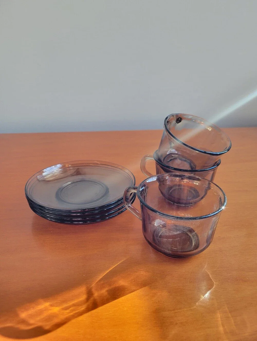 Arcoroc Smoky Brown Glass Coffee Tea Cups Saucers 7 Pc Set 3 Cups 4 Plates